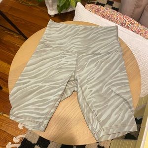 Lululemon zebra bike shorts